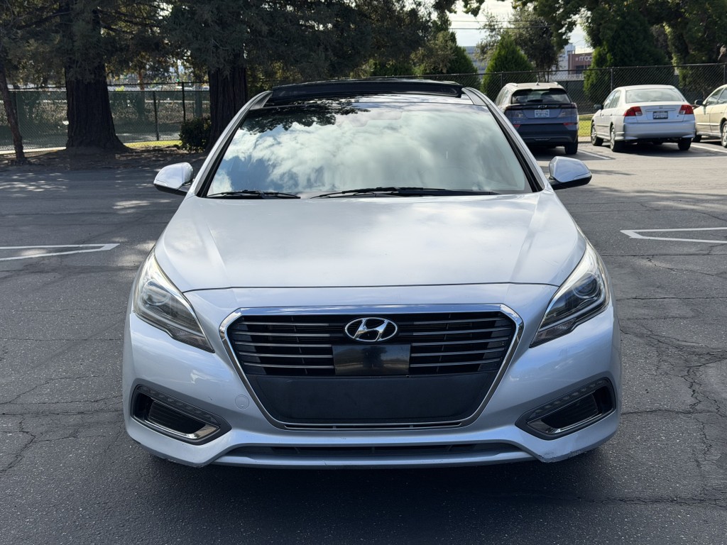 hyundai sonata hybrid 2017 KMHE34L34HA077286 image hyundai sonata hybrid 2017 KMHE34L34HA077286 image